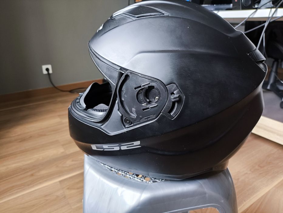 Capacete LS2 preto
