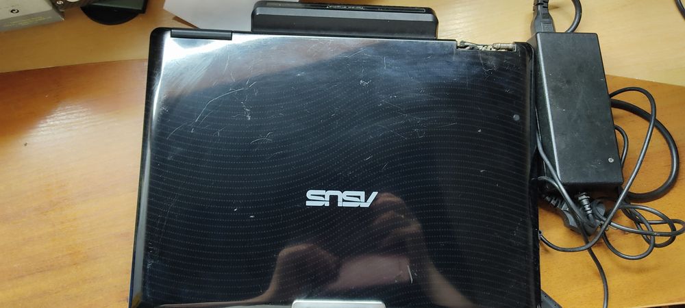 Ноутбук ASUS C90S на запчасти