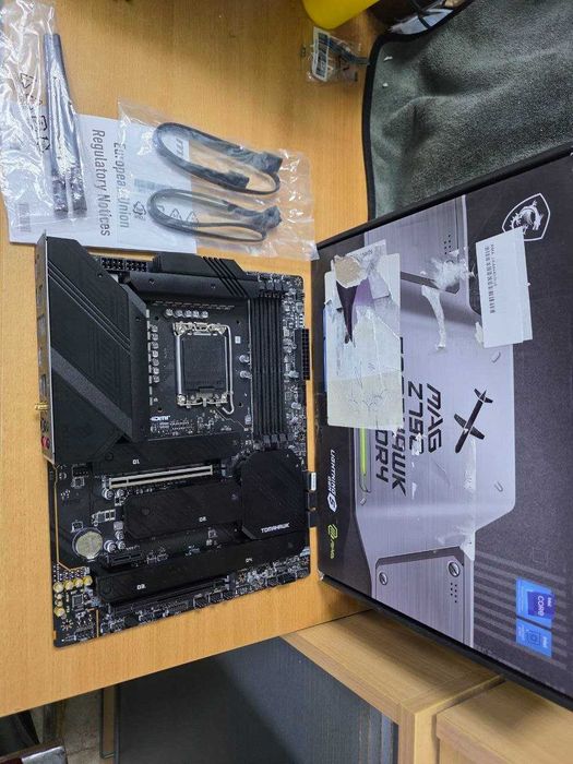 Материнська плата MSI MAG Z790 TOMAHAWK WIFI ddr4