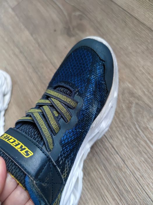 Кроссовки Skechers р.32