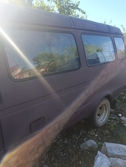 Газель 3221 в робочому стані.