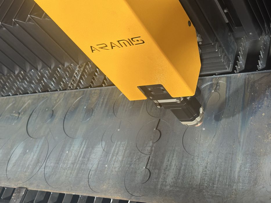 Лазерна різка металу від 0,5 - 20 мм