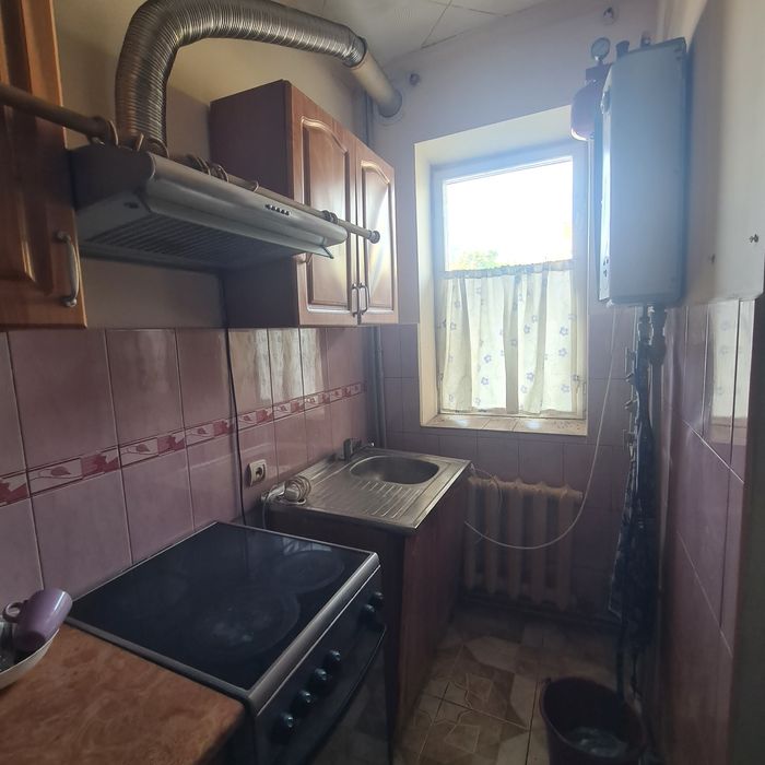 Продається двохкімнатна квартира в м.Берегове.