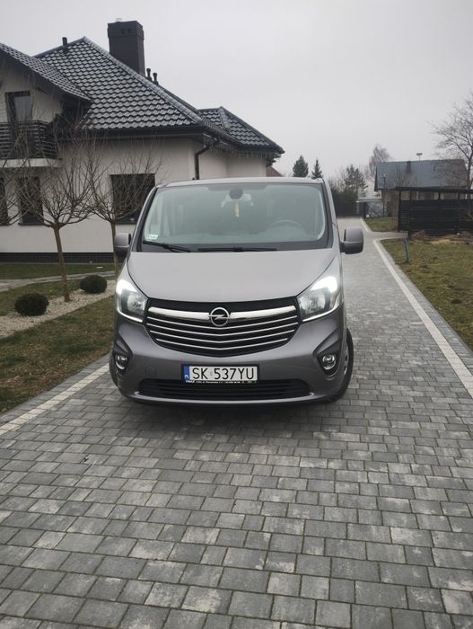 Wynajem aut,bus 9 osobowy