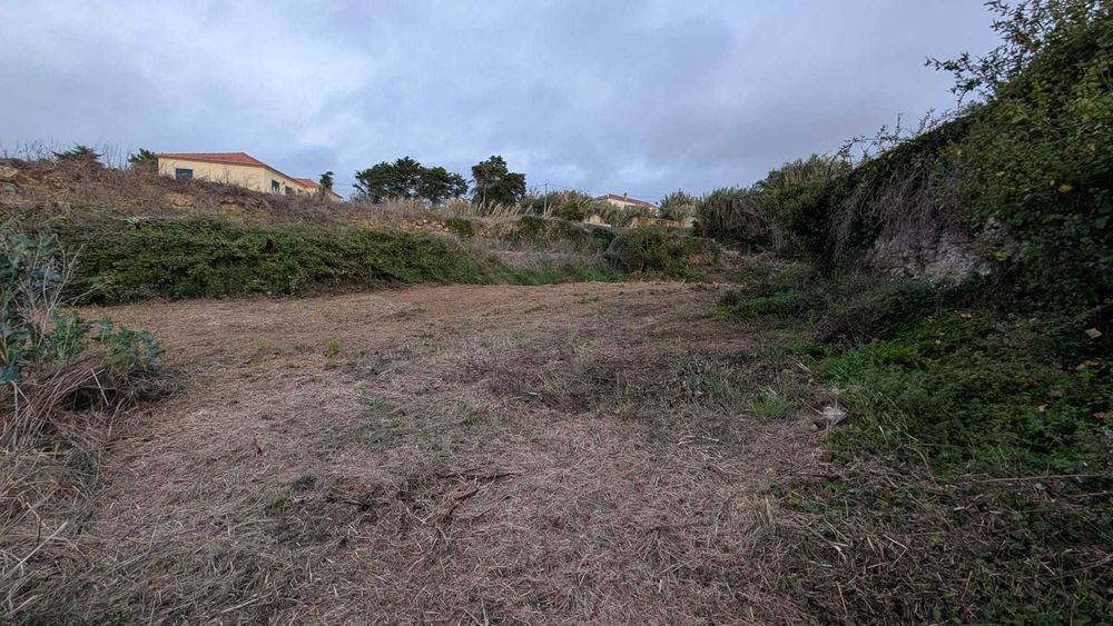 Terreno em rua da Cabeça da Mata