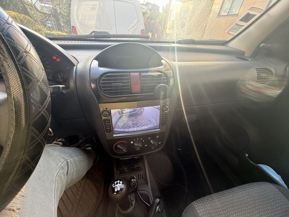 Opel combo 2002 em boas condicoes