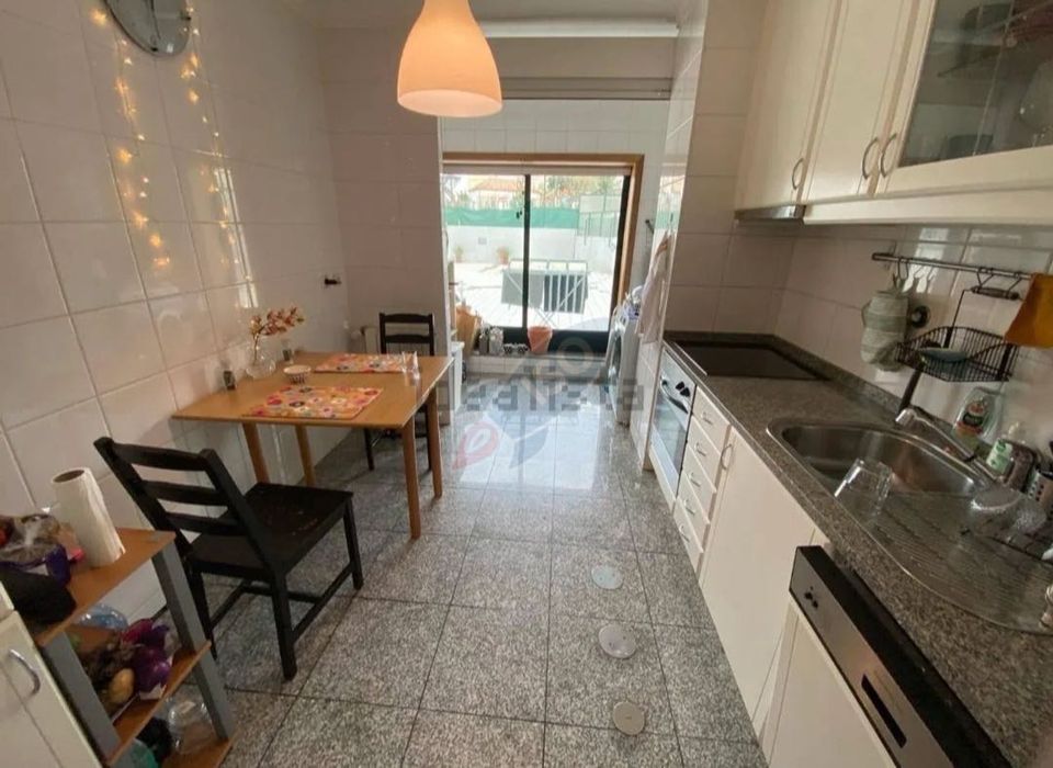 Apartamento T2 em Gaia