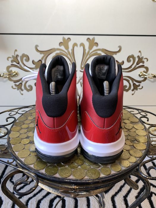 Высокие кожаные кеды кроссы кроссовки nike air jordan max aura 36