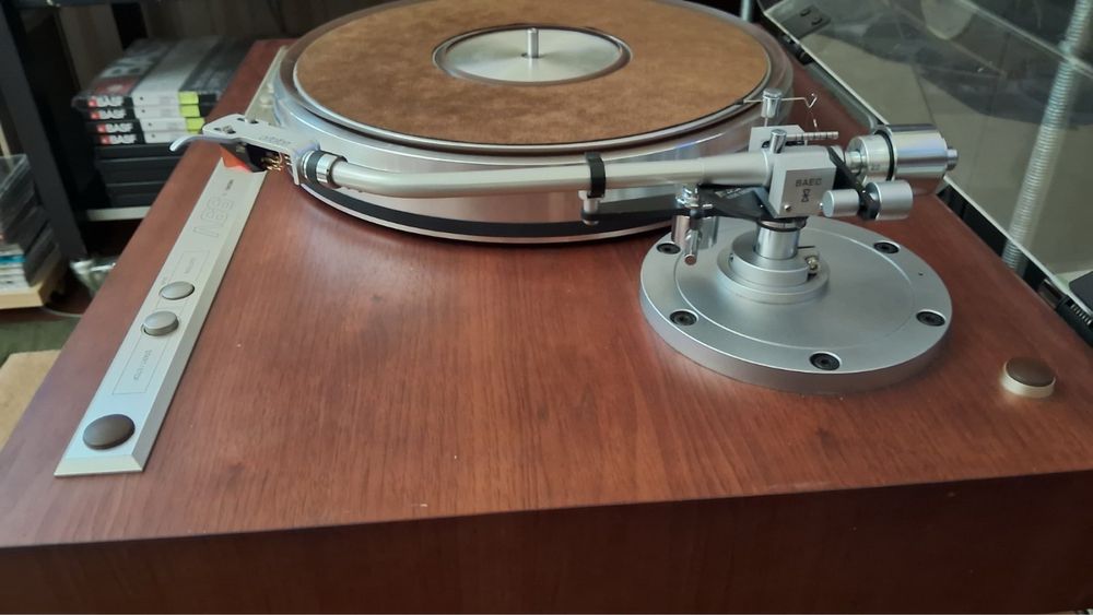 Виниловый LP проигрыватель Micro seiki BL99 с вакуумным прижимом