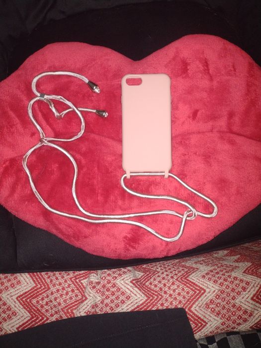 Etui na iPhone SE (2020/2022) oraz iPhone 8