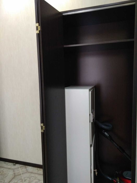 Центр Києва, метро Хрещатик, Лютеранська 3