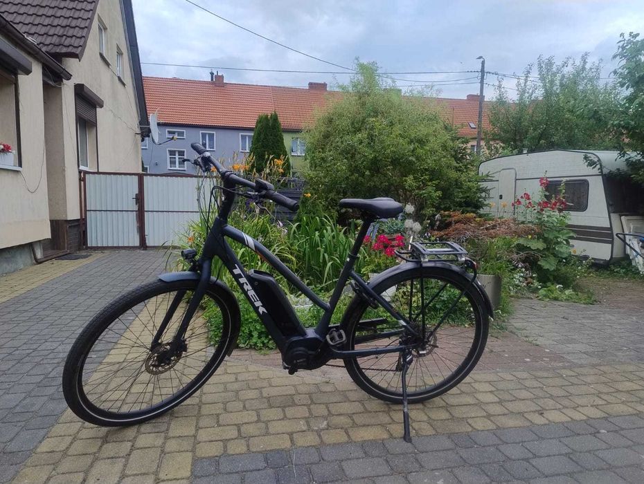 Rower elektryczny trekingowy