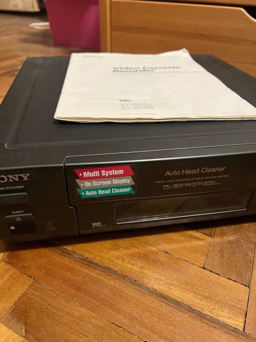 Відеомагнітофон Sony SLV