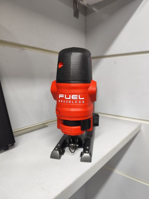 Milwaukee M18 FBJS лобзик Мілвоке оригінал безщітковий