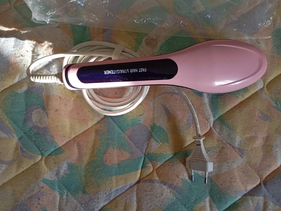 15€ escova  alisamento de cabelo entrego em Rio tinto ou envio CTT