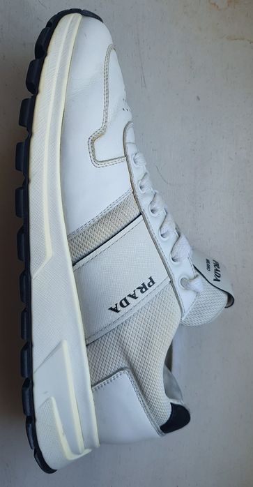 PRADA MILANO roz. 42 skóra naturalna made in Italy premium