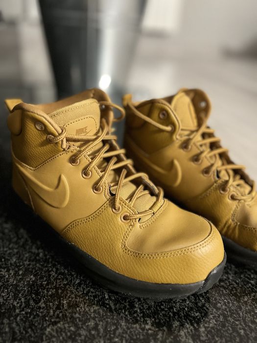 Buty zimowe Nike rozmiar 38,5