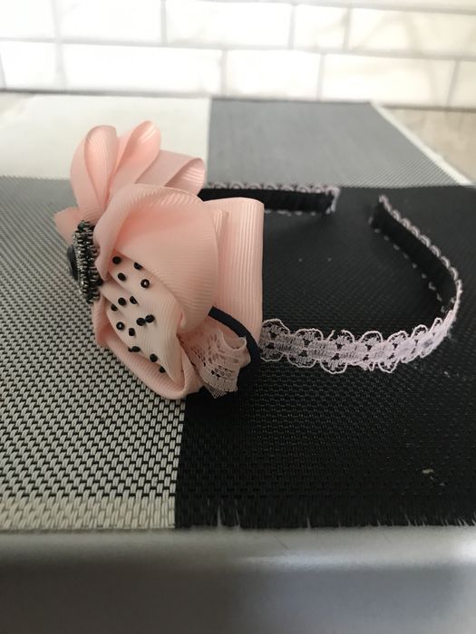 Продам святковий обруч на дівчинку