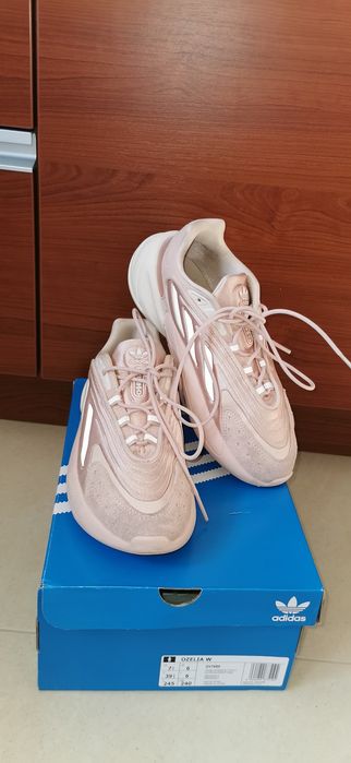 Buty sportowe adidas Gołębiew Nowy •