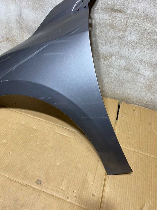 Крило переднє ліве  Рено Меган 3 Крыло переднее  Megane III