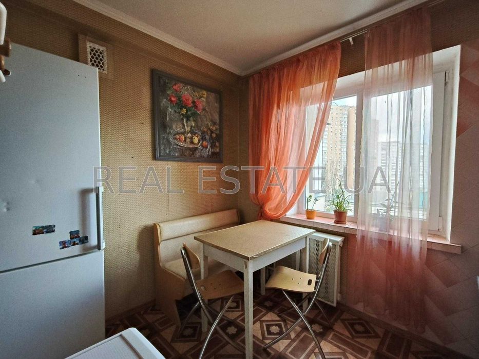 Оренда квартири на Русанівці, поруч з каналом, вул. Ентузіастів № 7/3