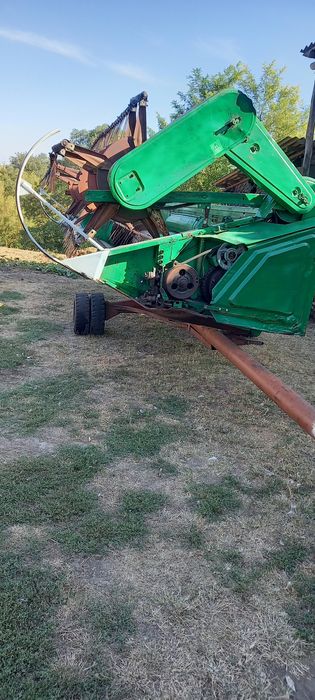 Комбайн Дон 1500