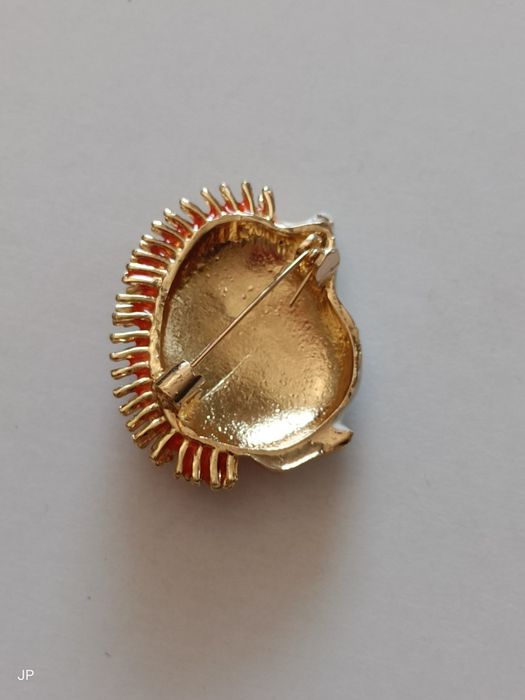 Jeżyk broszka metalowa