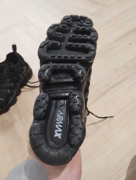 Buty NIKE AIR wapormax plus  r. 38