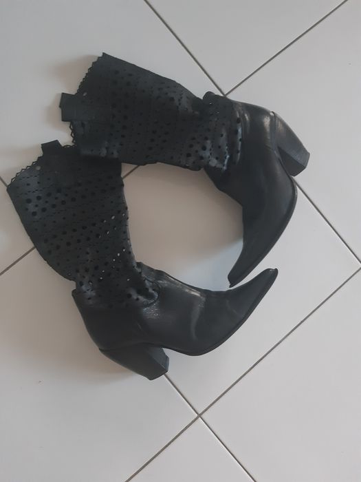 Czarne włoskie kowbojki ze skóry37