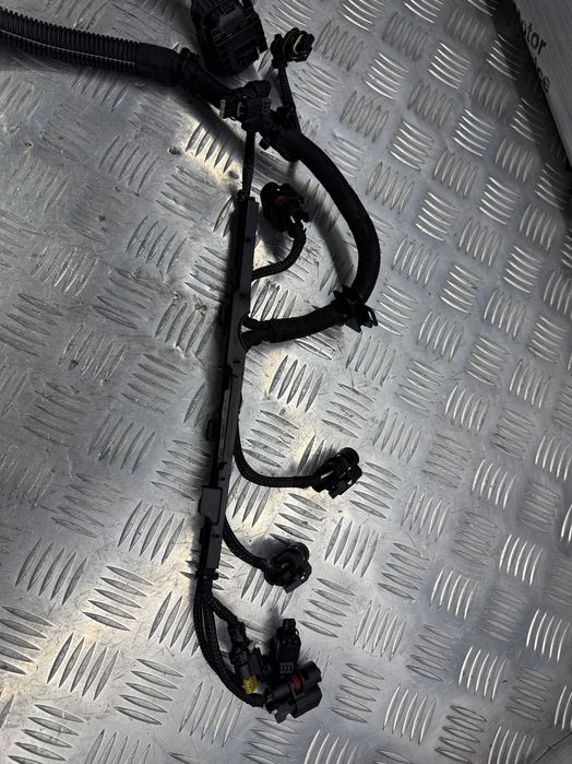 Проводка моторная форсунок Коса BMW G60 G61 G45  B47P 12517925723
