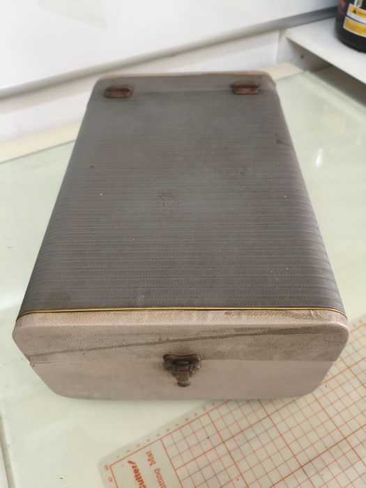 gira discos Philips  vintage