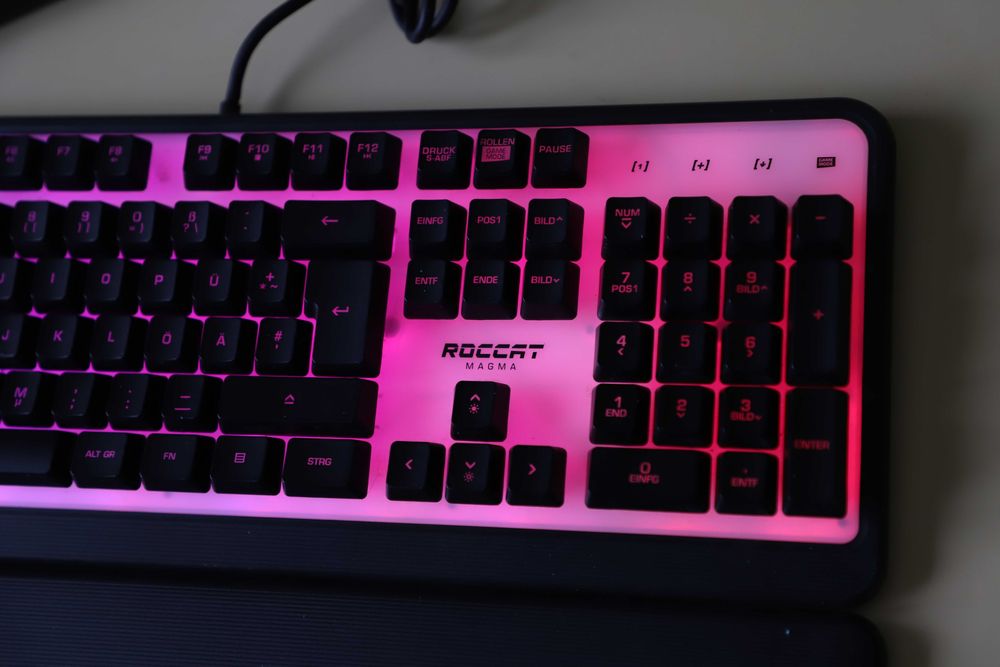 клавіатура Roccat magma