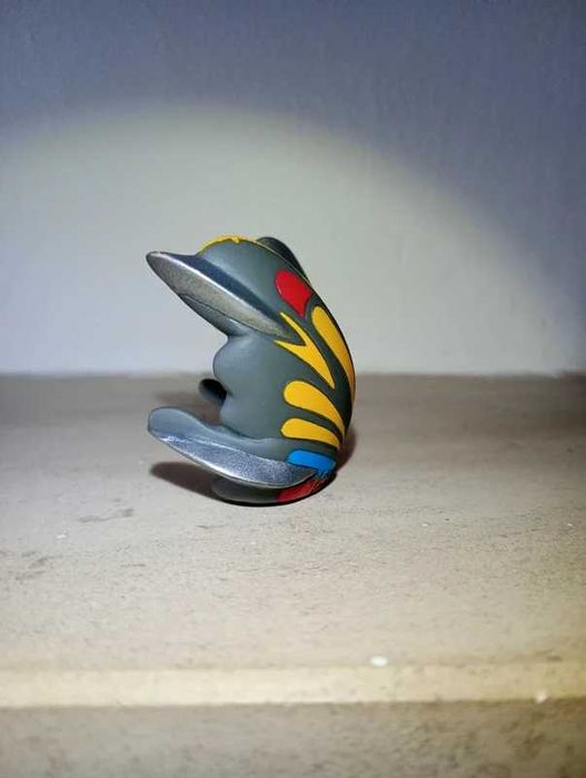 Pokémon finger puppet / brinquedo / figura pokémon Beautifly da bandai