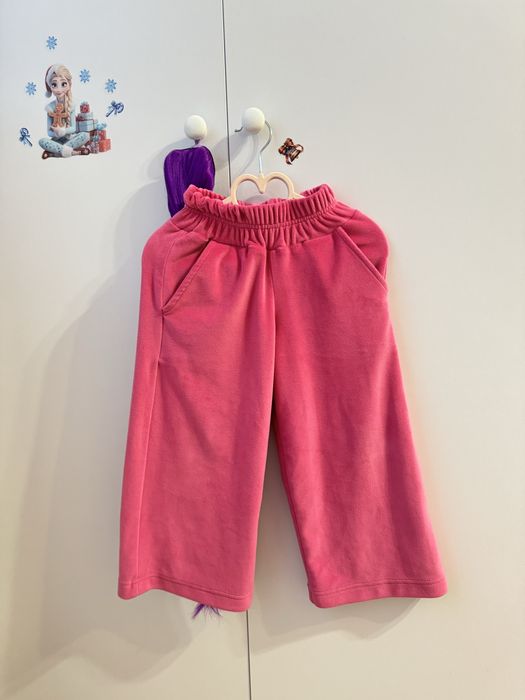 Велюровий костюм на дівчинку  98 р