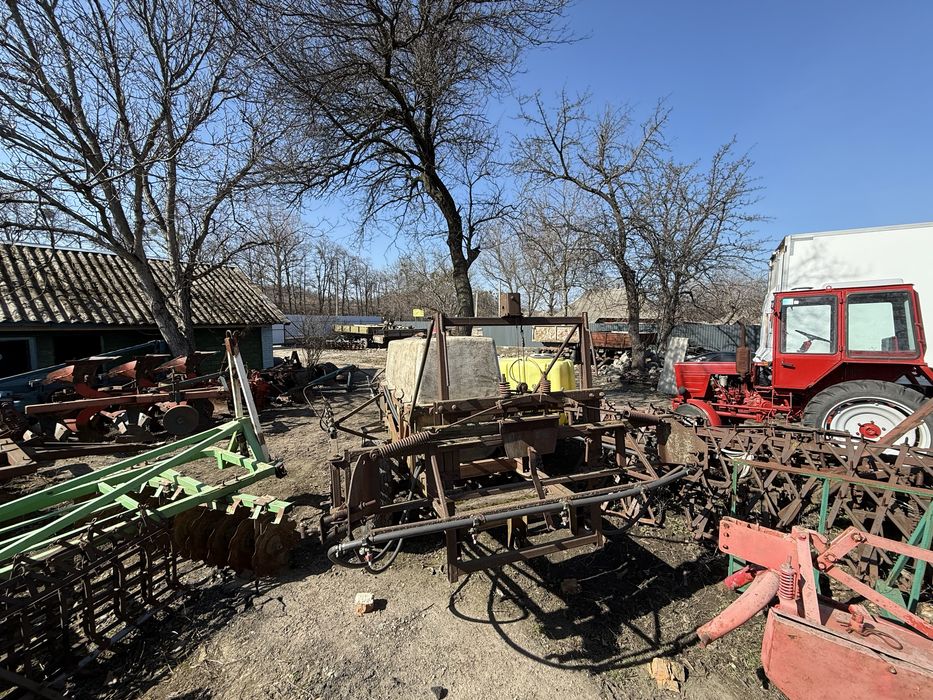 Сівалка зернова анкерна та сошникова