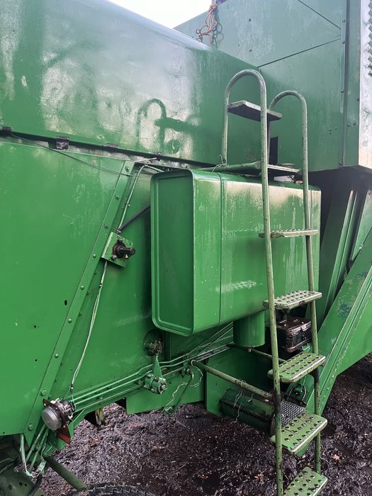 Комбайн  John Deere 9522077