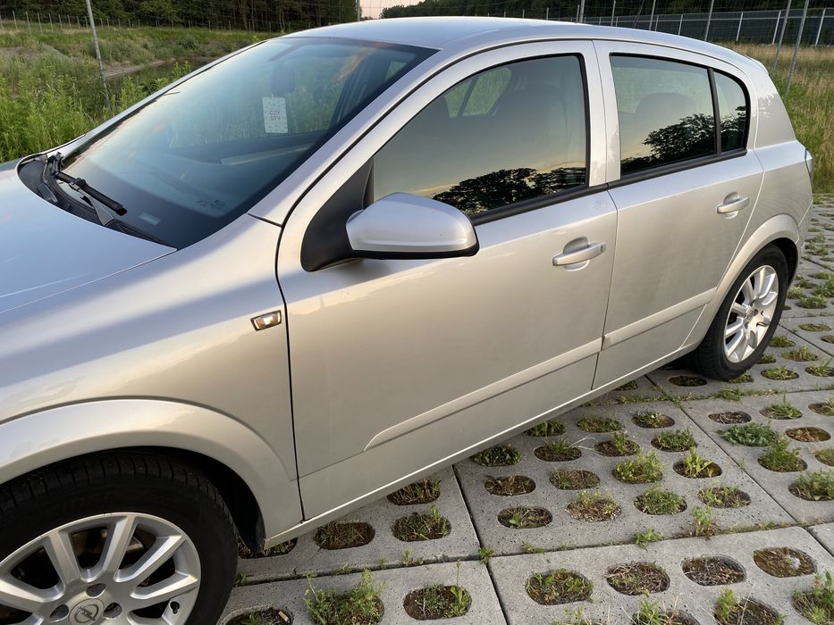 Opel Astra H w dobrym stanie