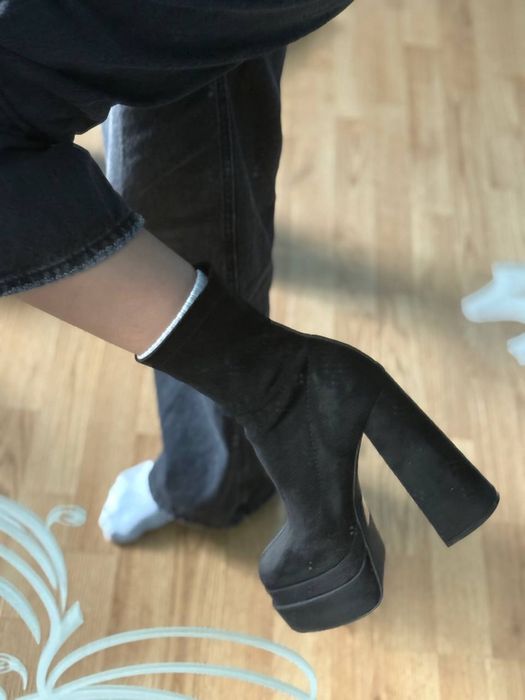 Жіночі батальйони на високому каблуку (демісезонні)