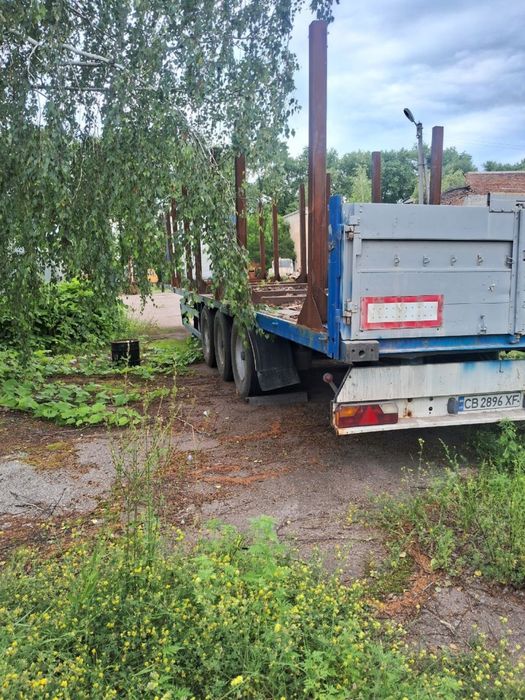 Прицеп , лісовоз