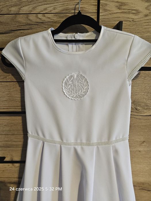 Sukienka komunijna  146 cm