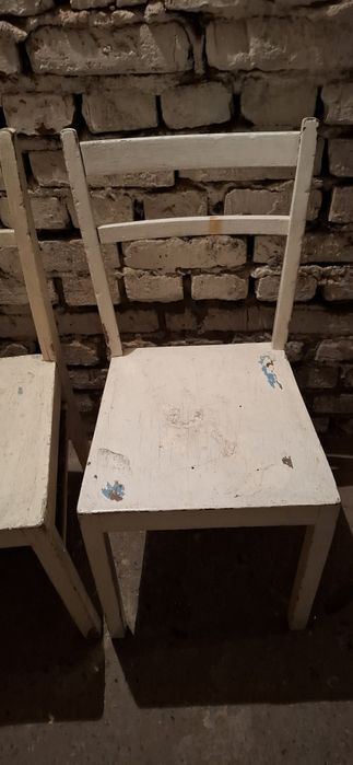 Sprzedam  krzesła z lat 60