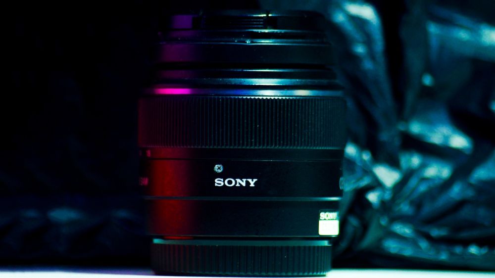 Фотоапарат Sony A37 з 4 об'єктивами!!!