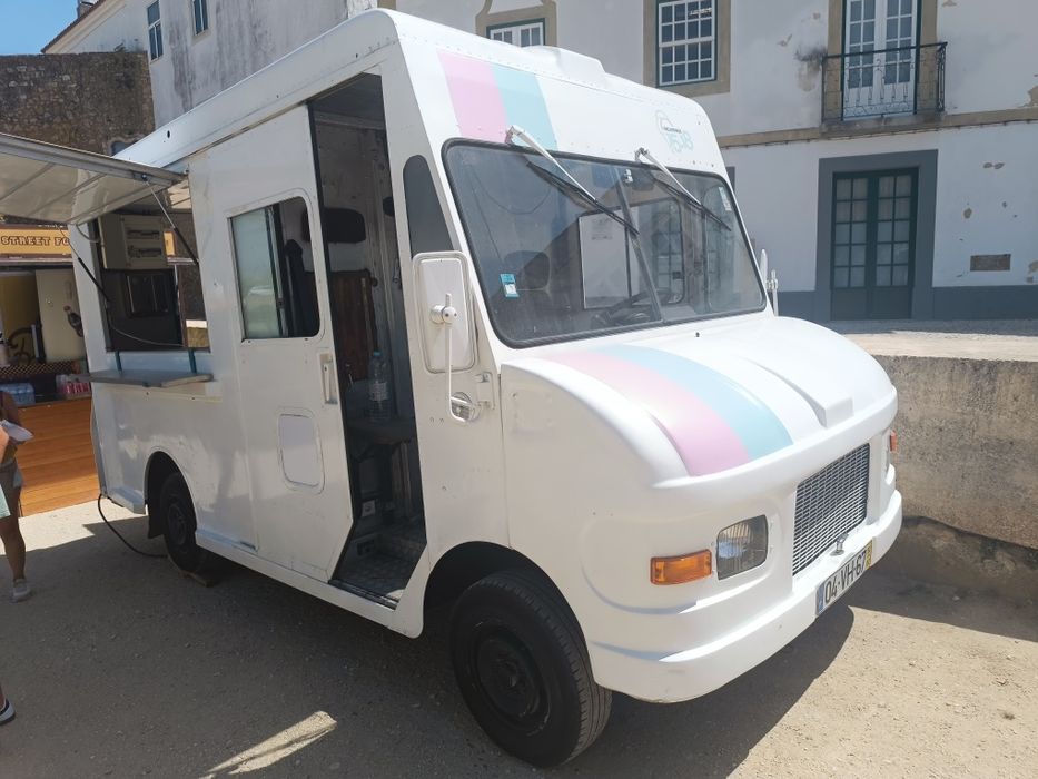 Citroen Hy para Street food ou publicidade