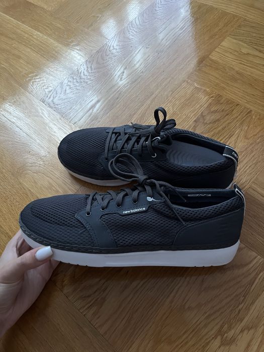 Buty sportowe New Balance APRES