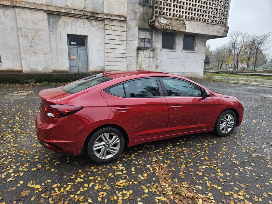 Продам Hyonday Elantra 2.0 Автомат