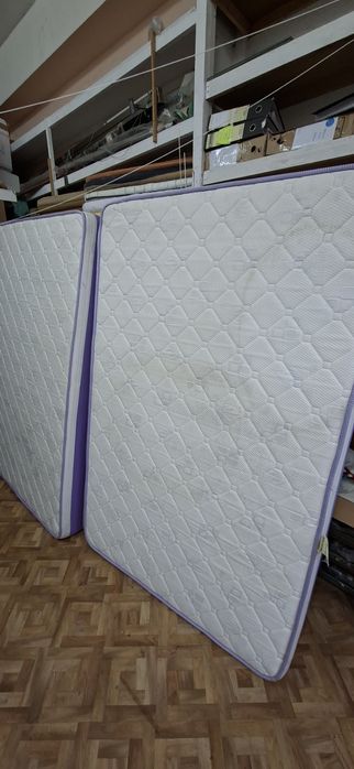 2 colchões espuma 1.83×1.18