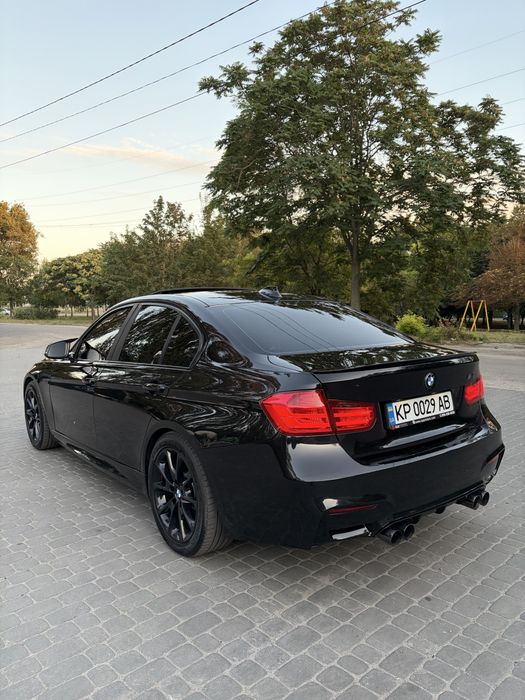 BMW F30 . 3 series