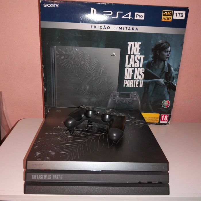 PS4 PRO - Edição Limitada The Last of Us Part II