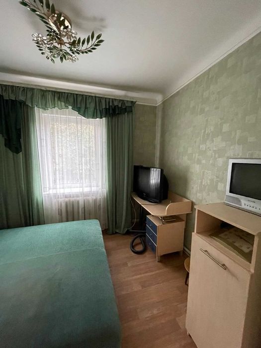 Продаж  будинку у Полтаві ( ремонт,всі комунікації, техніка та меблі)