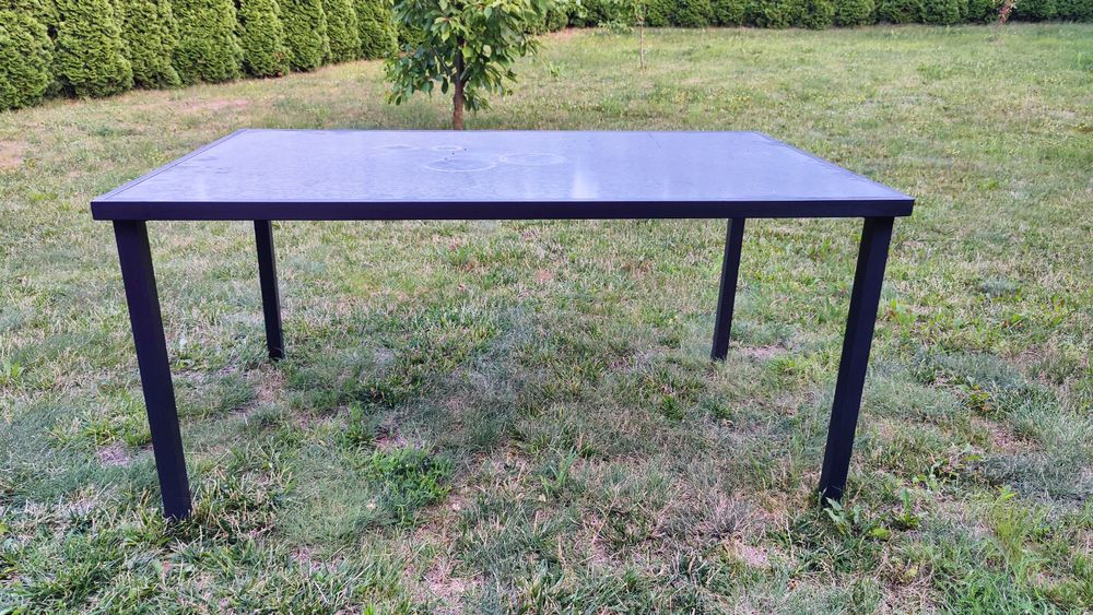 Witam sprzedam stół ogrodowy